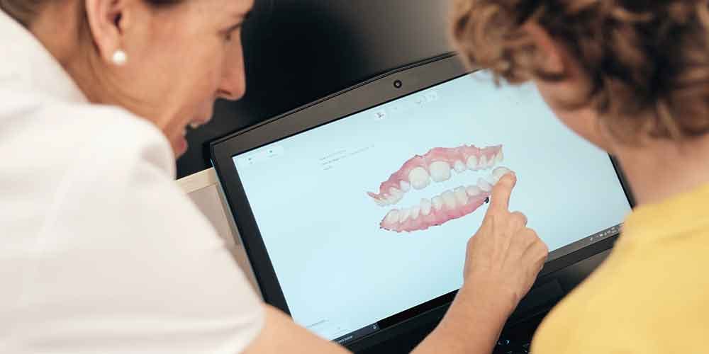 What is digital denture mean?