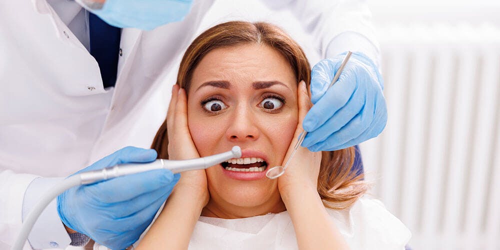 Why are people afraid of the dentist's observation and explanation
